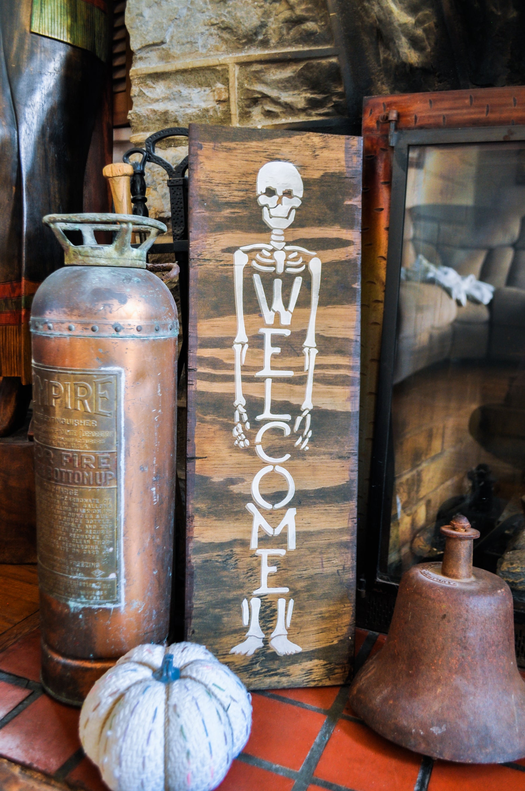 3 EASY DIY Halloween Decorations for your Porch