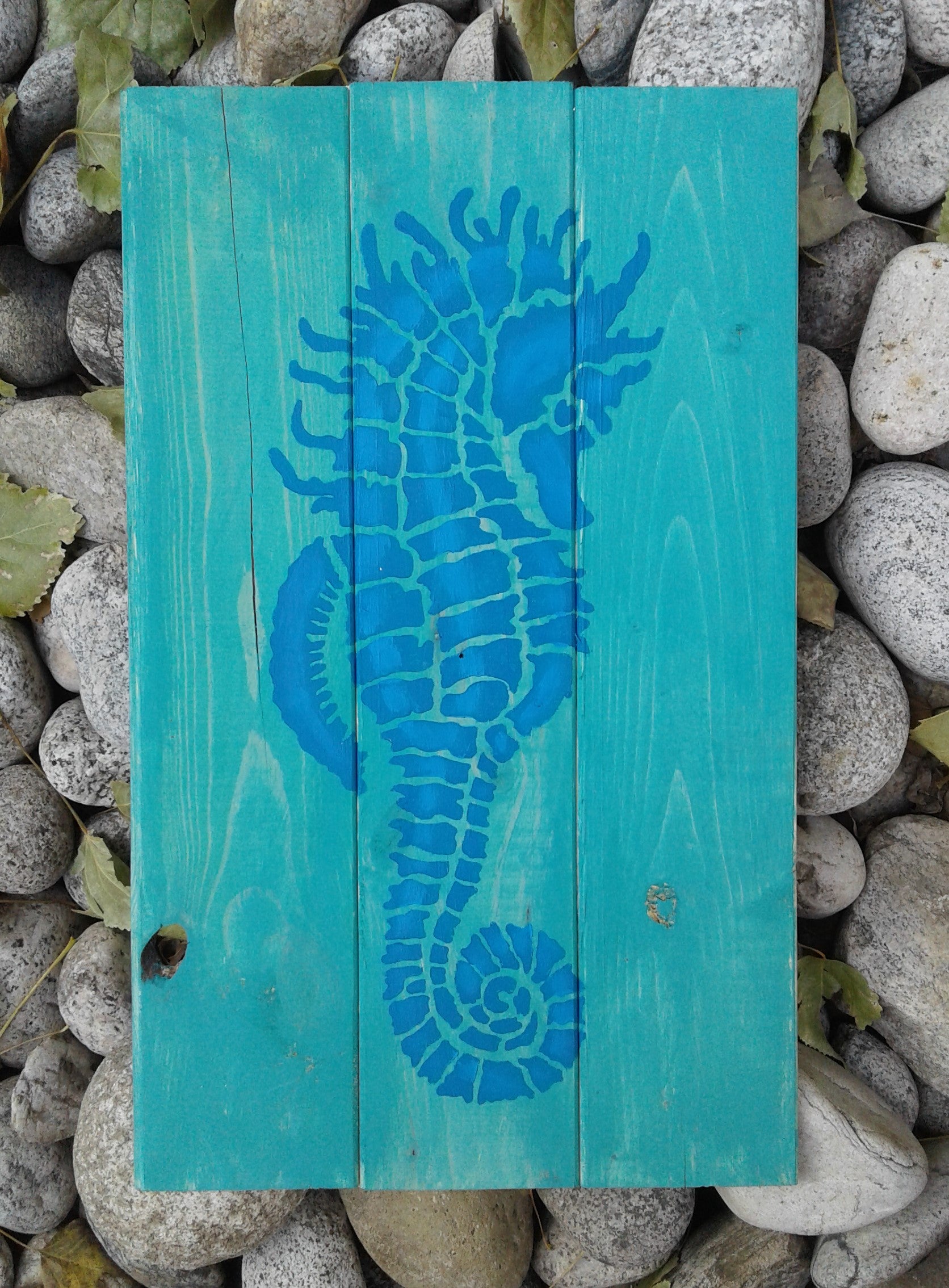 seahorse stencil