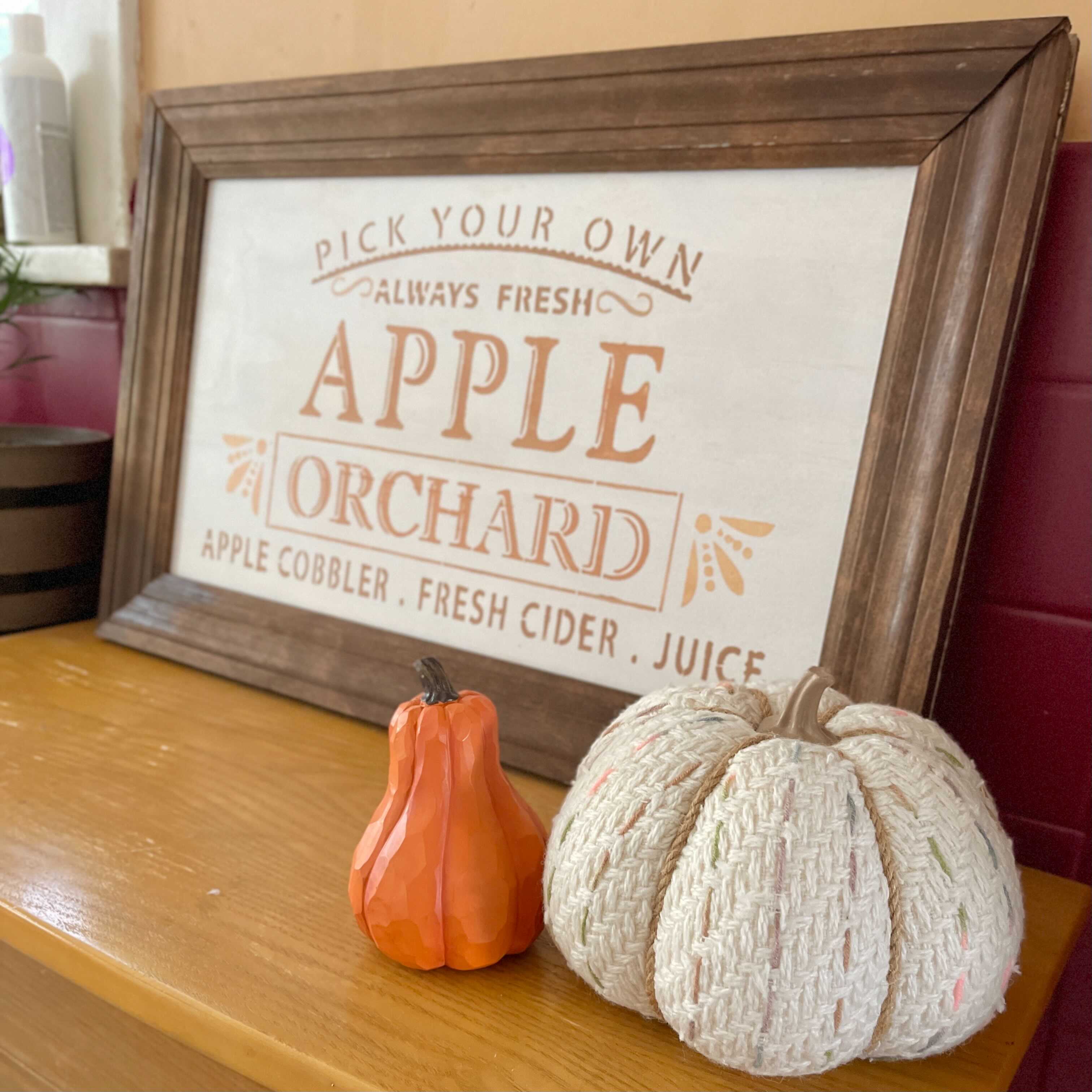 pick your own apple stencil