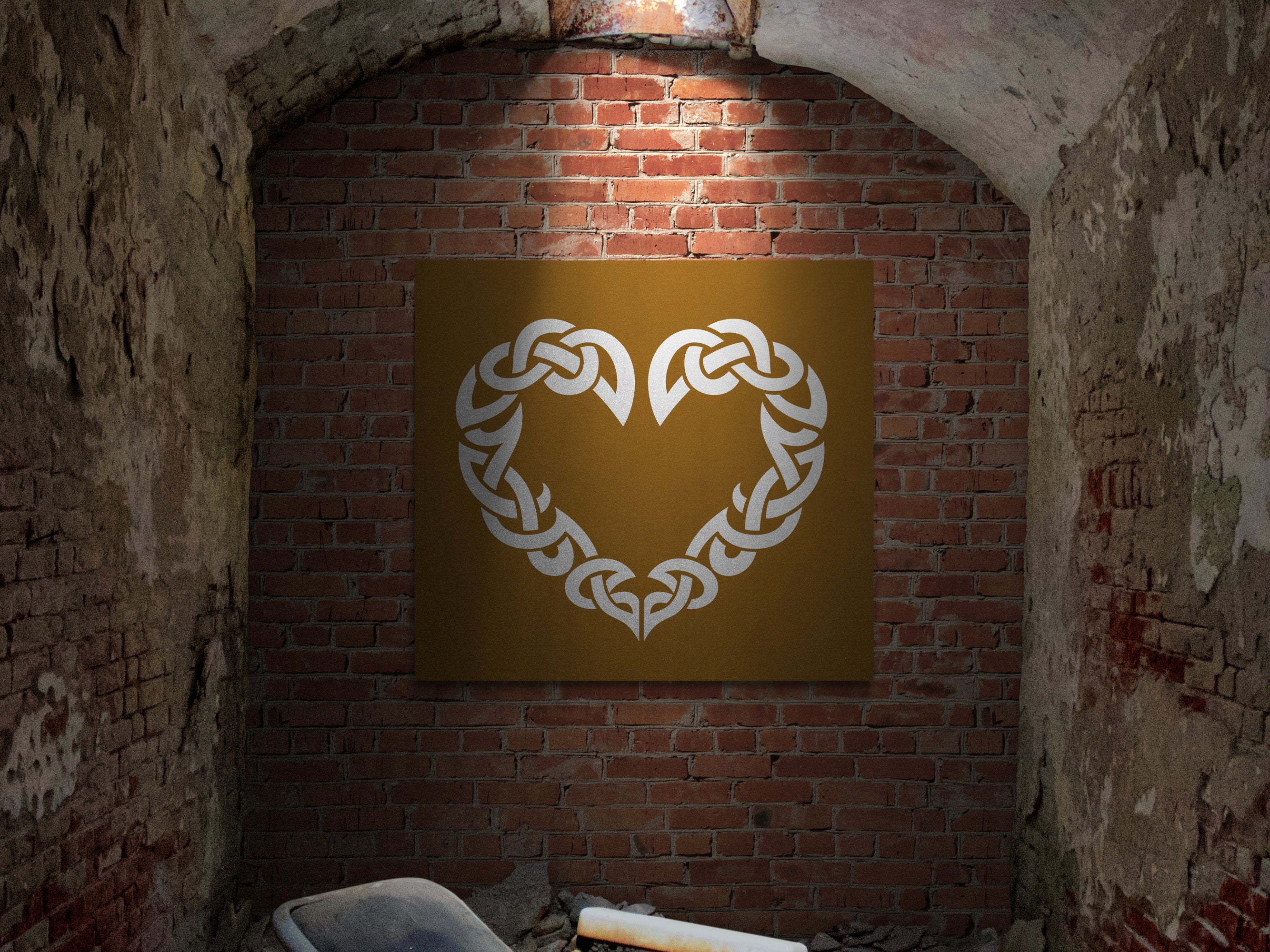 celtic heart knot stencil