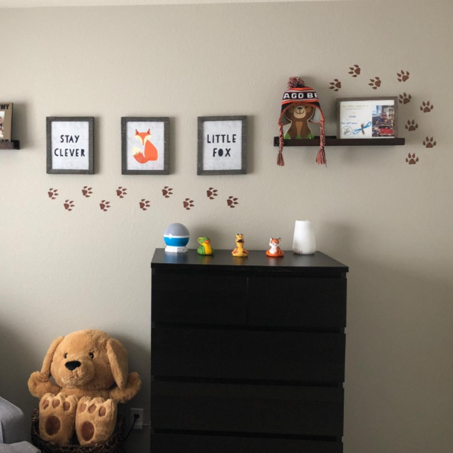 animal paw print stencil